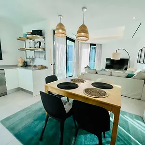 https://a-brand-new-apartment-60m-from-the-ocean.in-canary-islands.com